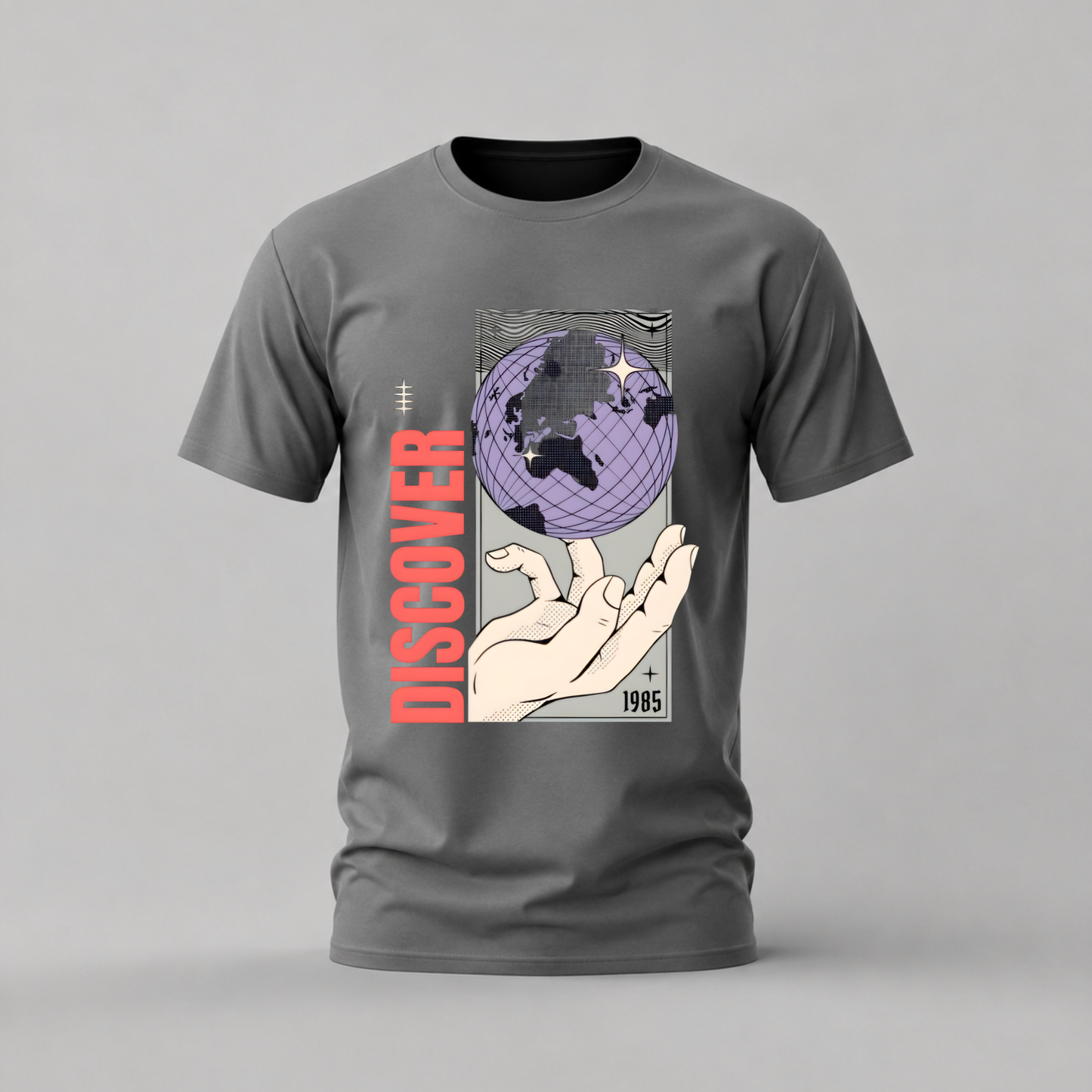 DISCOVER Globe Graphic T-Shirt