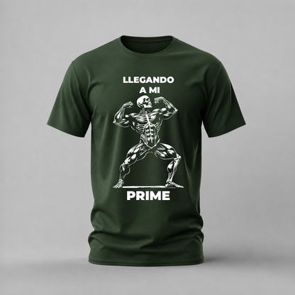 LLEGANDO A MI PRIME Graphic T-Shirt