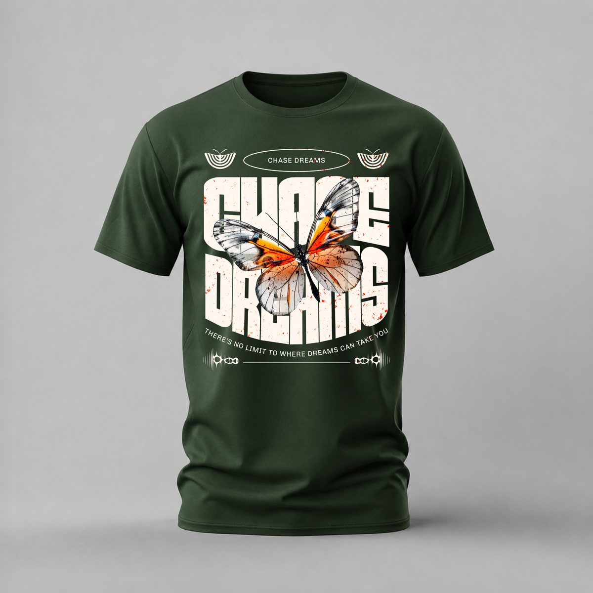 CHASE DREAMS Graphic T-Shirt