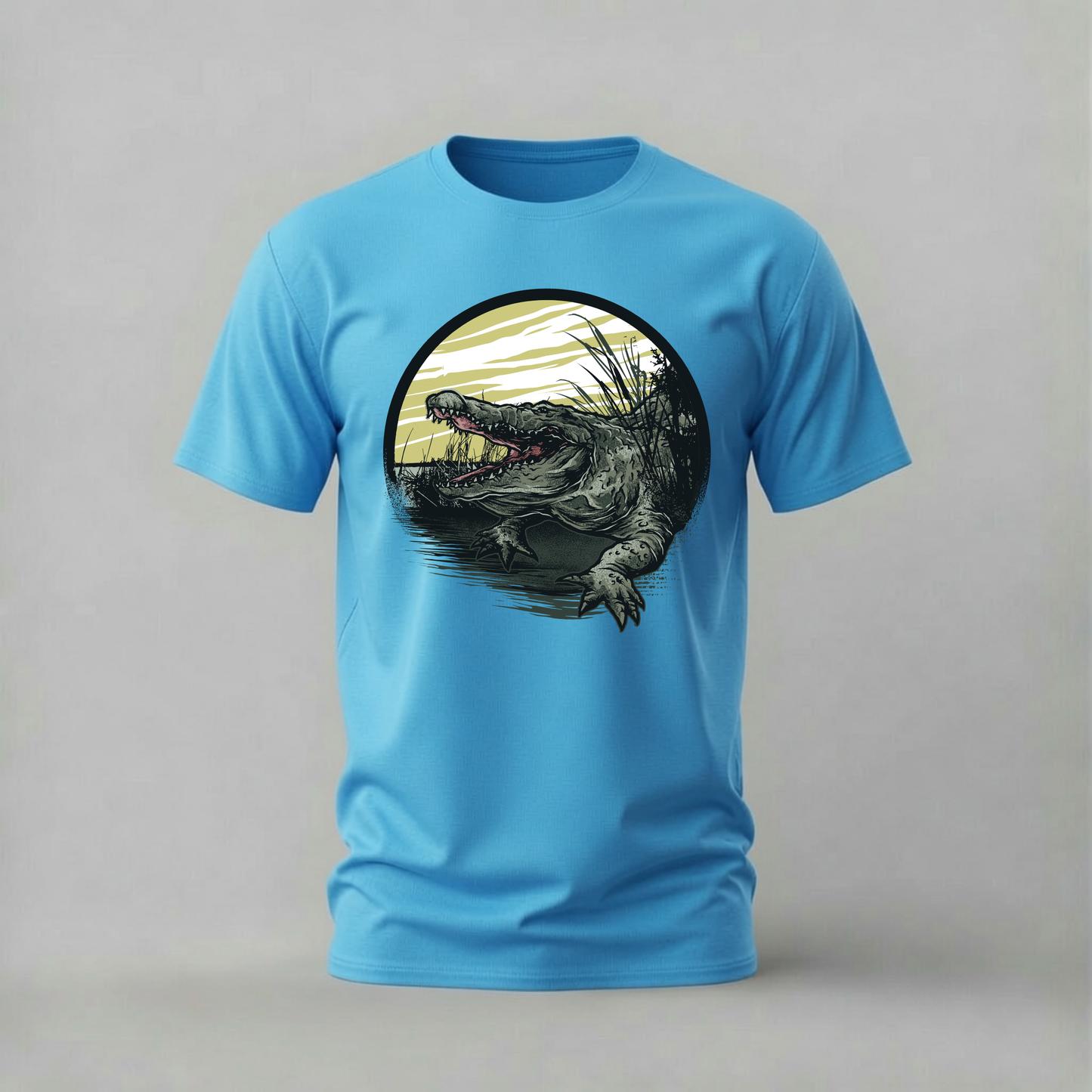 Aggressive Crocodile Graphic T-Shirt